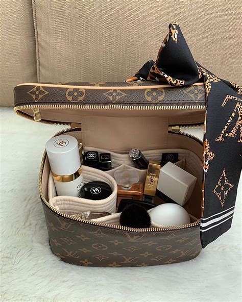 louis vuitton makeup bag nice bibi